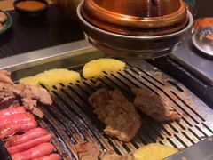 -臻牛烤肉
