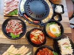 -哈哈碳都·牛肋条无限自助烤肉(台江万达店)