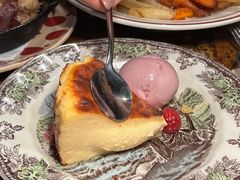 -BROWNSTONE布朗石西班牙餐厅(富城店)