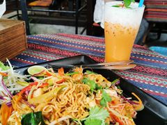 -Tikky Cafe