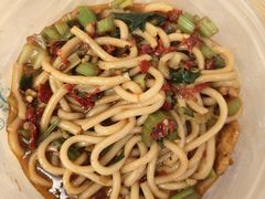 -玲玲米粉·新疆现炒米粉(大十字总店)