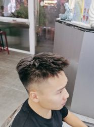 -D.G造型·烫发染发接发