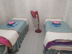 -周怡玲美容美体SPA