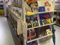 -浣熊唱片店(上海影城店)