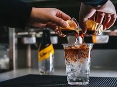 -luckin coffee瑞幸咖啡(绿地凤起店)