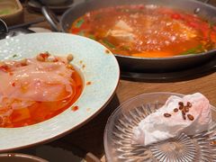 -老凯俚酸汤鱼(鸿通城店)