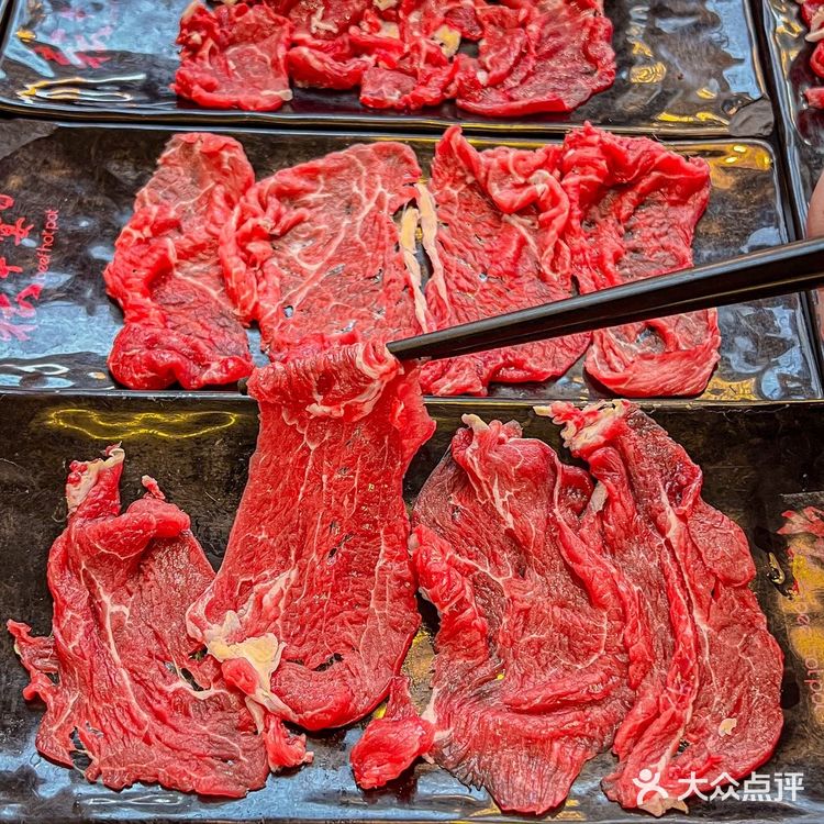 南京新街口📍不限量畅吃的鲜牛肉自助火锅