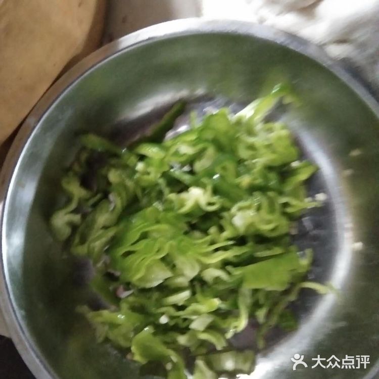 青椒炒鸡蛋.简单快捷又好吃!