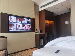 -广州英豪斯酒店(番禺政务中心傍江地铁站店)