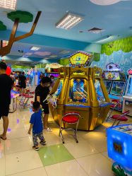 -莫莉幻想儿童乐园(武汉金银潭永旺店)