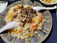 -伊带伊路新疆美食府(呼家楼店)