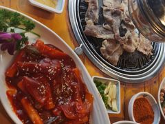 -唯成•韩国炭火烤肉 유성고기