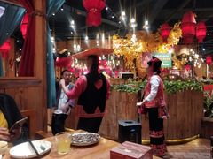 大堂-老滇山寨•云南特色菜•地方菜•民族风情歌舞表演(金碧店)