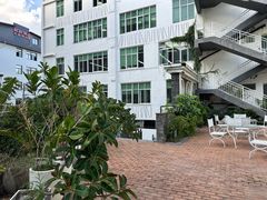 -洪小鹏生活美学馆(领SHOW天地店)