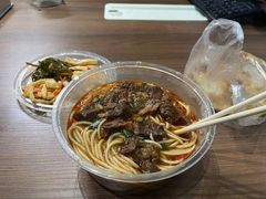-牛师傅牛肉面(尚隆路店)