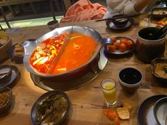 台式麻辣锅-湊湊火锅·茶憩(杭州湖滨银泰in77店)