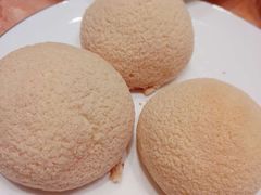 酥皮牛奶包-金玉满堂潮州酒楼(无限极荟购物广场店)