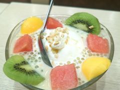 -佰搭果·广式茶餐厅(西华路店)
