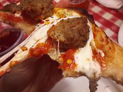 -Lombardi's Pizza