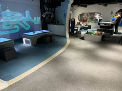 -MINI MARS KIDS CLUB亲子家庭中心(长宁天山店)