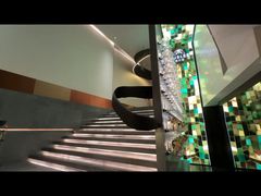 -密苏里·吖咪KTV火吧