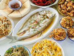 -丹水桥地锅鱼·翘嘴鲌·地方特色全鱼宴(丹江口大坝店)