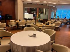 -怡咖啡海鲜自助餐厅(浦东香格里拉店)