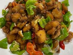 爆炒野生狗鱼块-煲来饱去冷水鱼