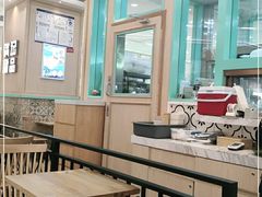 大堂-满记甜品(金唐购物中心店)