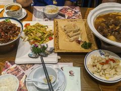 -黄泥岗·地道湖北菜(奥特莱斯店)