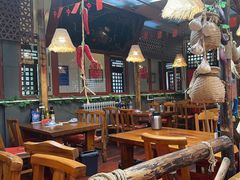 -旺角小渔村·海肠捞饭开创者(环山路店)