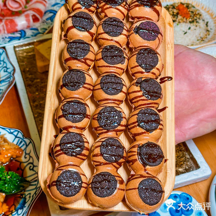 又来哼蟹二将啦‼️吃烤肉品酱蟹一次吃过瘾