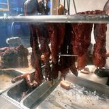 想吃广式烧腊？鹅先生深井烧鹅，味很正哦！