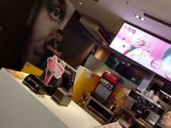 -麦当劳(中山公园龙之梦店)
