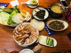 -龙聚德北京烤鸭(沙坪坝华宇A馆店)