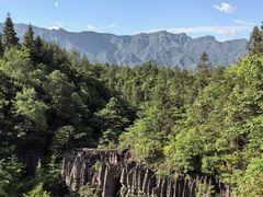 -梭布垭石林景区