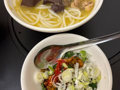 -文山荷鲜居(翠湖店)