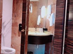 -上海静安昆仑大酒店