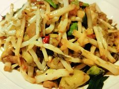 -魏铭鱼头捞饭(晋阳路店)