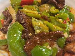 -歹歹的加个面过油肉拌面