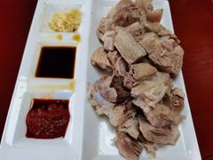 白炖蹄膀-菜根香土菜馆(文昌东路店)