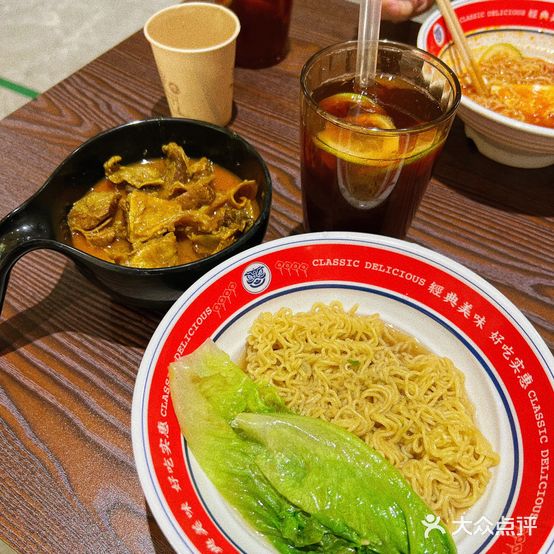 翁豔泰缅美食