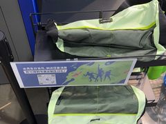 -迪卡侬(大英山店)