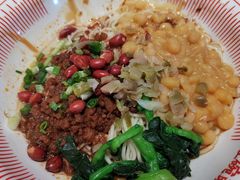 -遇见小面(站西路店)
