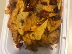 -扒虾小妹儿麻辣海鲜(宏图街店)