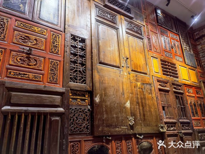 巴厘龙虾·榜首油焖大虾(洞庭·艺术洋房店)图片