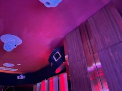 -温莎KTV(珠江路店)