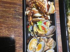 -八月美食小馆(银泰城总店)