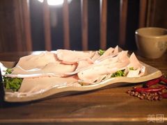 黄喉-小龙坎老火锅(北大荒店)