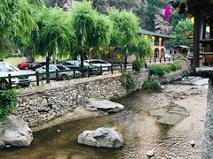 -北京水岸山吧度假村(雁栖镇店)
